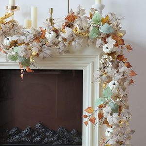 Guirlande artificielle de feuilles d'érable de 6 pieds avec citrouilles pour la décoration de la récolte de Thanksgiving - Product Image 2
