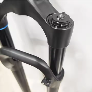 Pièces en aluminium de fourche avant de Suspension de vélo de haute qualité pour la <span class=keywords><strong>couronne</strong></span> en alliage <span class=keywords><strong>vtt</strong></span> de verrouillage de résilience d'air de montagne et BMX - Product Image 5
