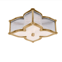 Plafonnier LED moderne en laiton avec couvercle décoratif en verre et base en métal IP44 pour la décoration du salon et de la salle à manger