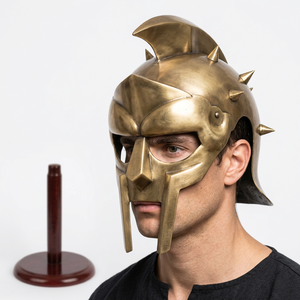 Armadura de Gladiador Maximus de Metal con Diseño Antiguo Hecha a Mano con Púas y Escudo para Graduación y Pascua - Product Image 1