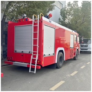 Camión de Bomberos Dongfeng 8000L 4X2 de Agua y Espuma para Rescate de Emergencia, Protección Contra Incendios Municipales e Industriales - Product Image 2