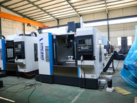 Centre d'usinage vertical CNC VMC650 BT40 3 4 5 axes, machine de fraisage CNC pour moules métalliques et pièces aérospatiales, fourniture d'usine