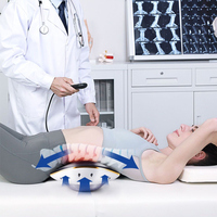 Alphay Rückenmassagegerät Lendenwirbeltraktion Schmerzlinderungstherapiegerät mit Wärme-, Vibrations- und EMS-Funktion