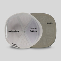 Logo en silicone très vendu chapeaux Merlin en polyester imperméable à l'eau chapeaux de camionneur à billets plats avec logo personnalisé