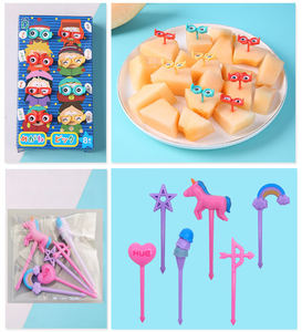 Fourchettes <span class=keywords><strong>de</strong></span> dessin animé <span class=keywords><strong>en</strong></span> plastique jetables <span class=keywords><strong>de</strong></span> magasin <span class=keywords><strong>en</strong></span> <span class=keywords><strong>ligne</strong></span> <span class=keywords><strong>de</strong></span> Offres Spéciales pour le mini dessert <span class=keywords><strong>de</strong></span> fruit pour des fêtes <span class=keywords><strong>de</strong></span> vacances et le retour à l'école - Product Image 2