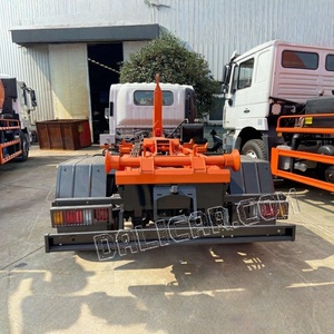 Cina 1SUZU 5Ton gancio ascensore 4x2 Roll Off gancio sollevamento braccio camion della spazzatura per la vendita - Product Image 6
