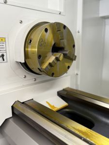 Ck6140 nhà máy CNC kim loại máy tiện ngang phẳng giường quay máy tiện cho nhiệm vụ trung bình bộ phận kim loại với GSK hệ thống điều khiển - Product Image 4