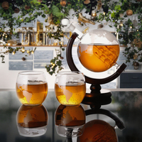 Carafe à whisky globe terrestre en verre borosilicate de haute qualité 850 ml, coffret cadeau d'affaires avec 2 verres globe terrestre, distributeur de bouteilles promotionnel
