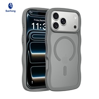 Coque de téléphone magnétique douce au toucher, motif ondulé mat, pour iPhone 18 Pro Max 17 Pro, antichoc, anti-chute, protection arrière pour mobile