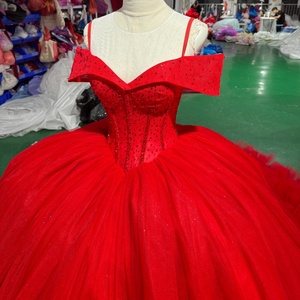 Xss29 Vestido de Gala Rojo de Lujo para Quinceañera, Largo hasta el Suelo, de Tul Natural Brillante, con Corsé de Cuentas, Dobladillo con Volantes y Cola Capilla, para Fiesta Formal - Product Image 3