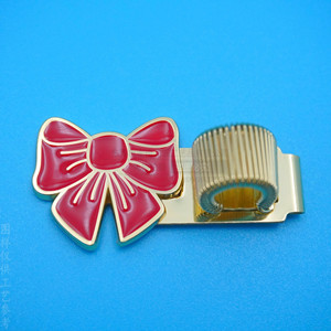 Pinzas para corbatas de metal con diseño de lazo rojo esmaltado de 45 mm para papelería y uso casual - Product Image 2
