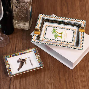 Tamaño personalizado Logo Diseño Rectángulo de lujo Lámina de oro Dos ranuras Porcelana Cerámica Cigarro Cenicero - Product Image 1