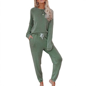 Conjunto de Salón Personalizado para Mujer con Sensación de Algodón, Top de Manga Larga con Cuello Redondo y Pantalones Jogger, Atuendo Casual para el Hogar - Product Image 3