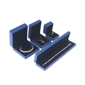 Luxurious Square Customized Jewelry Packaging <b>Gift</b> <b>Box</b> With Flip Top <b>for</b> Rings Bangle Long <b>Bracelet</b> <b>Box</b> - Product Image 1