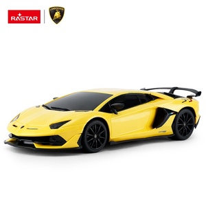 Coche de Juguete RASTAR Hobby Plus para Niños, Coche de Control Remoto con Licencia Oficial de Lamborghini, Coche Eléctrico de Plástico 1:24, 4 Canales - Product Image 6
