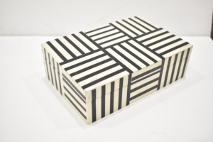 Luxury <b>Black</b> & White Striped Decorative <b>Storage</b> <b>Box</b> with Lid Modern Geometric Resin Organizer <b>for</b> Home Décor at Wholesale Price - Product Image 5