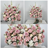Arrangement floral de mariage fait main en soie, centre de table pour événements, feuilles vertes artificielles, boule de fleurs de roses blanches