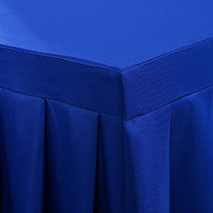 Falda de Mesa Lisa Rosa Intenso con Volantes, Desechable, Impermeable, Resistente al Aceite, de Poliéster, Tamaño Personalizado para Bodas, Banquetes, Eventos de Hotel - Product Image 3