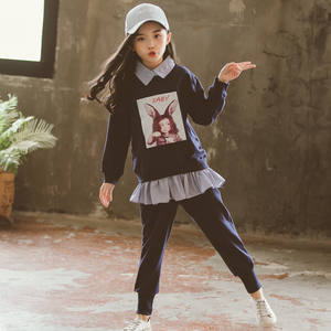 ชุดบอดี้สูทแขนยาวสำหรับเด็กผู้หญิง ชุดฤดูร้อน ชุดผ้าฝ้ายลายดอกไม้ ชุดเซ็ตสำหรับเด็กผู้หญิง สไตล์บูติกสุดชิค จากผู้ผลิตในจีน - Product Image 4