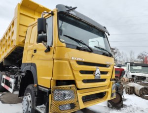 Sinotruk HOWO รถดัมพ์6X4 10ตันรถดัมพ์มือสองรถไฮดรอลิกแบบอัตโนมัติดีเซลมีรีโมทคอนโทรล ZF ระบบพวงมาลัยเพาเวอร์กล้องด้านหลัง - Product Image 2