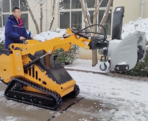 Attachements de souffleuse à neige Capacité de soufflage horaire 40-50 t pour mini chargeuse compacte chargeuse sur chenilles - Product Image 2