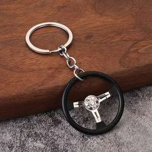 Vente en gros <span class=keywords><strong>de</strong></span> porte-clés turbo en métal porte-clés volant Momo Sparco porte-clés <span class=keywords><strong>de</strong></span> direction élégant accessoire <span class=keywords><strong>de</strong></span> voiture design en métal vintage - Product Image 5