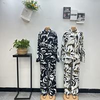 Nouvel ensemble deux pièces unisexe été 26 : T-shirt court, pantalon long, pull, pantalon de survêtement, délavé, taille haute, avec lettres, effet usé, pour le commerce international