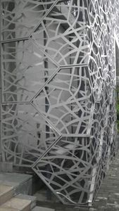 Panel de chapa de aluminio perforado con corte láser, revestimiento decorativo de metal para fachadas, para paredes exteriores y techos - Product Image 4