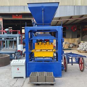 Macchina Automatica ad Alta Produzione per Mattoni 4-26, Attrezzatura Durevole per Blocchi di Cemento - Product Image 2
