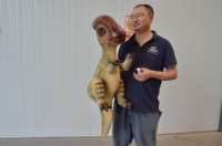 Marionnette de dinosaure animatronique personnalisée, marionnette de dinosaure bébé réaliste, modèle animatronique, modèle de dinosaure du parc jurassique