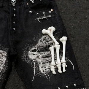 شورت جينز رجالي صيفي مخصص بتصميم ممزق ومرقع وغسيل قديم، شورت جينز فضفاض للرجال - Product Image 3