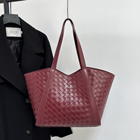 Sac à main pour femme avec logo personnalisé, grande capacité, couleur unie, motif tissé, sacs fourre-tout en cuir PU pour femmes, luxe