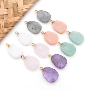 Colgantes de Piedras Preciosas Pulidas y Rodadas de Amatista Natural y Cuarzo Rosa Hechos a Mano para Accesorios de Llavero y Decoración de Mochilas - Product Image 6