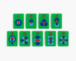 Fichas de Mahjong Americanas de Primera Calidad, Jardín Botánico, 160 Piezas, Acrílico Verde, Diseño de Margarita, Tulipán y Champiñón, Pintadas a Mano, Portátiles, Marca Privada - Product Image 3