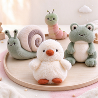 Peluche personnalisée Kawaii d'insectes de jardin, animaux en peluche doux, jouets en peluche, escargot, chenille, grenouille, poussin, cadeau pour enfants, OEM ODM