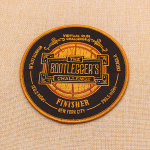 Emblema Personalizzato per Confraternite o Riconoscimenti Accademici, Patch Ricamata su Misura - Product Image 1