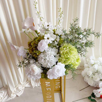Hochzeitsblumenarrangements MoKtong Moderne Seiden-Grüne Hortensie 70cm Weiße Calla-Lilie Blumenball für Jubiläumsfeier