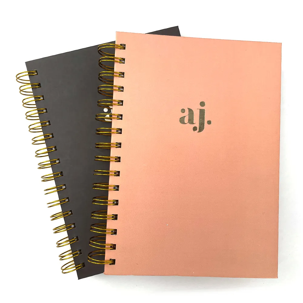 Notebook Planner giornaliero settimanale a spirale in oro personalizzato A5