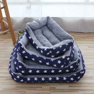 Cama para Mascotas Rectangular Gris Azul con Diseño de Estrellas, Cama para Perros Cálida y Suave para Uso en las Cuatro Estaciones - Product Image 1