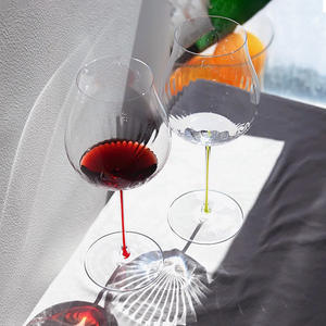 Copo de Vinho de Luxo Sustentável Estilo Nórdico Moderno, Capacidade de 301-400ml, Taça de Cristal para Uso em Festas, Atacado na <span class=keywords><strong>China</strong></span> - Product Image 4