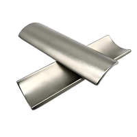 Segmen busur Magnet permanen Neodymium untuk Generator Motor Magnet industri lapisan Zn untuk pengelasan pemotongan pembengkokan
