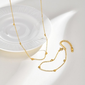 Bijoux de mode plaqués or 18 carats, collier à maillons géométriques tendance, ensemble de bijoux en acier inoxydable - Product Image 3