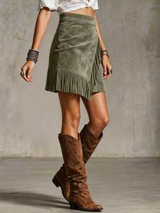 Mini-jupe en faux daim vert olive pour femme, jupe courte à franges irrégulière à taille haute - Product Image 2