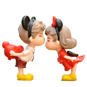 Mini figurine d'action cadeau de la Saint-Valentin ornement de poupée en plastique Figurines miniatures décoration de mariage personnalisée - Product Image 3