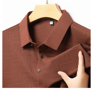 Chemise d'Été Décontractée <span class=keywords><strong>Homme</strong></span> Luxe Haut de Gamme à Manches Courtes Col avec Logo Avant Gaufré Tissu Peigné, Fourniture ODM - Product Image 5