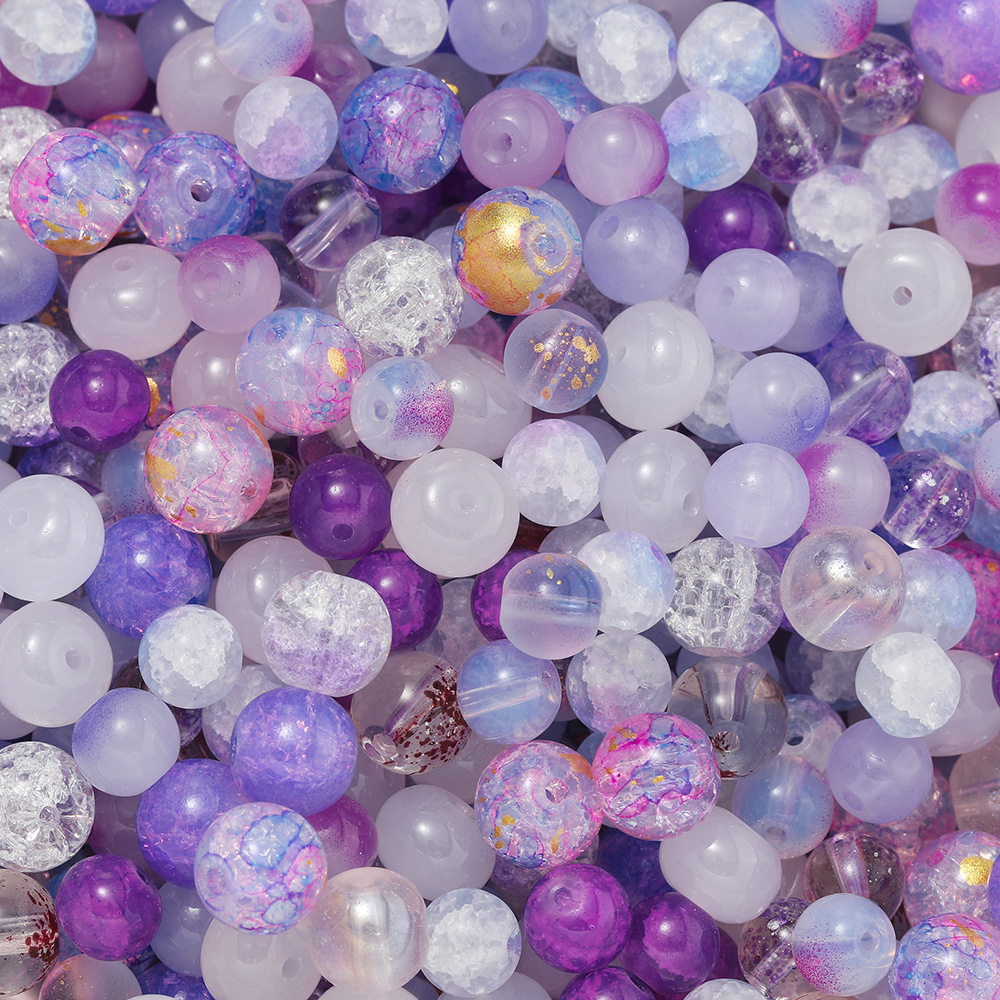 Perles de verre éclatantes de couleur violette
