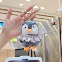 Porte-clés pingouin en peluche 3D mignon de 10 cm avec lunettes et jupe en dentelle, mini jouet en peluche doux, pendentif pour sac