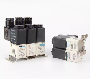 3V106A2F วาล์วโซลินอยด์ AC220V 1ชิ้นของแท้สำหรับการเขียนโปรแกรมพีแอลซีการควบคุมอุตสาหกรรม RS485การสื่อสาร - Product Image 1