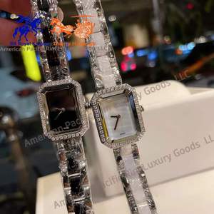 Montre de luxe pour femmes de haute qualité - Mouvement à quartz, accents de diamants, calendrier étanche, bracelet en acier inoxydable pour femmes - Product Image 1