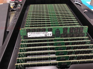 For P00930-B21 64GB <b>DDR4</b>-2933 ECC Server <b>RAM</b> Dual Rank X4 CAS-21-21-21 Registered Memory Kit - Product Image 6